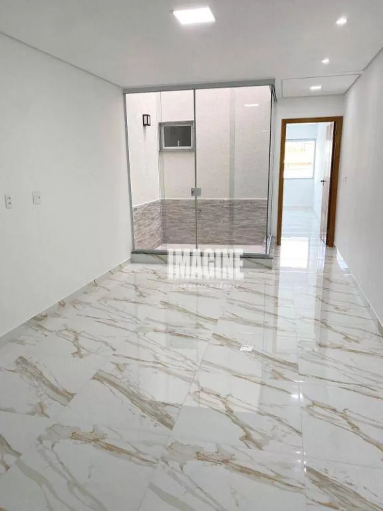 Sobrado à venda com 3 quartos, 200m² - Foto 2