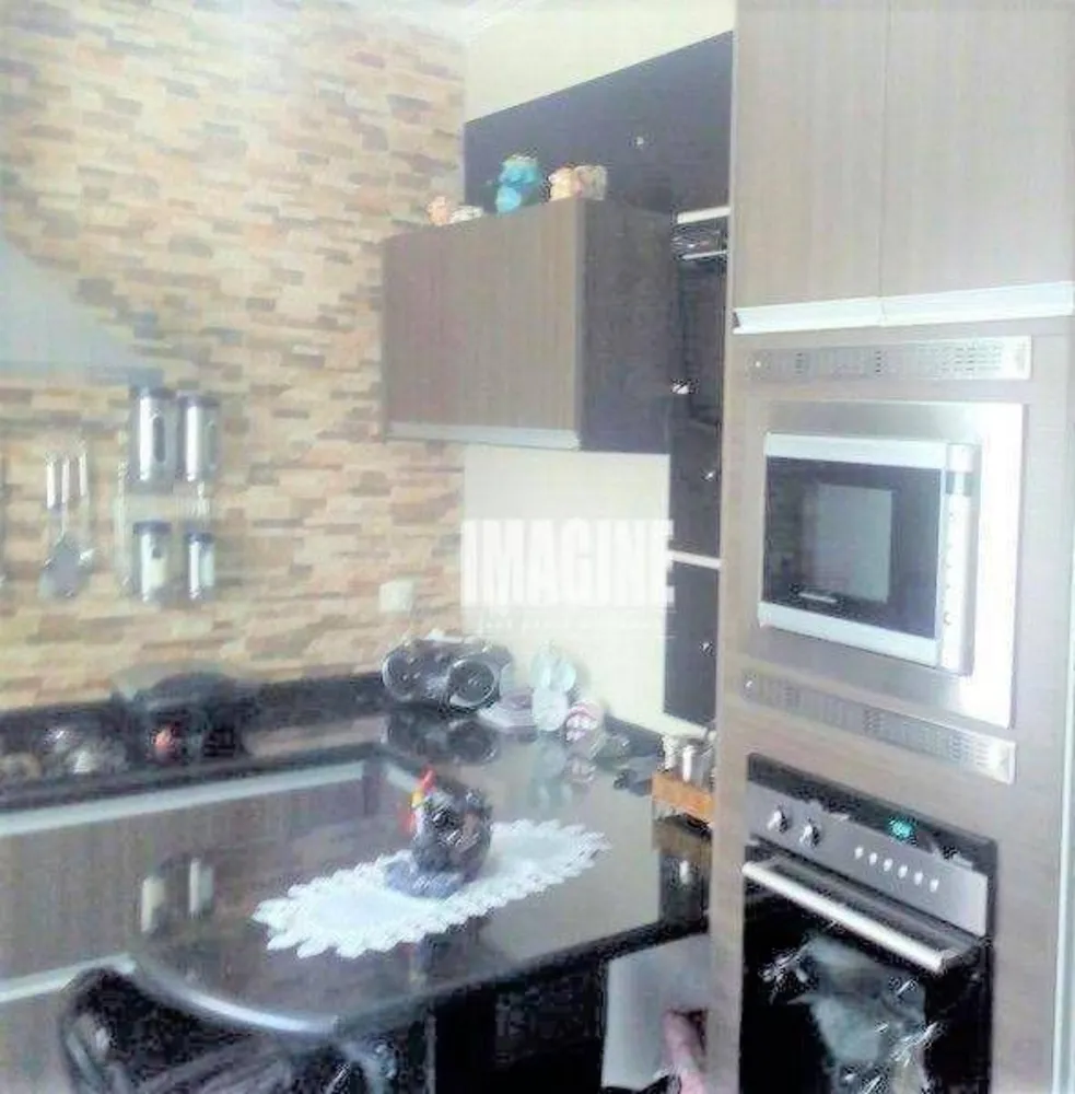 Sobrado, 3 quartos, 440 m² - Foto 1