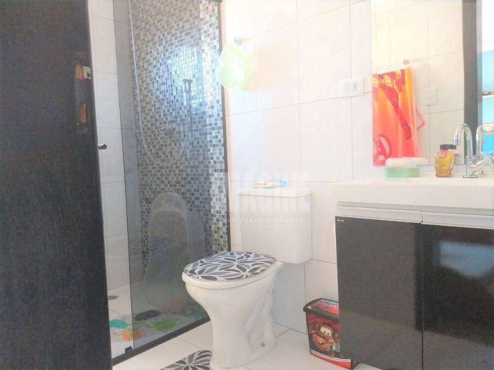 Sobrado, 4 quartos, 290 m² - Foto 1