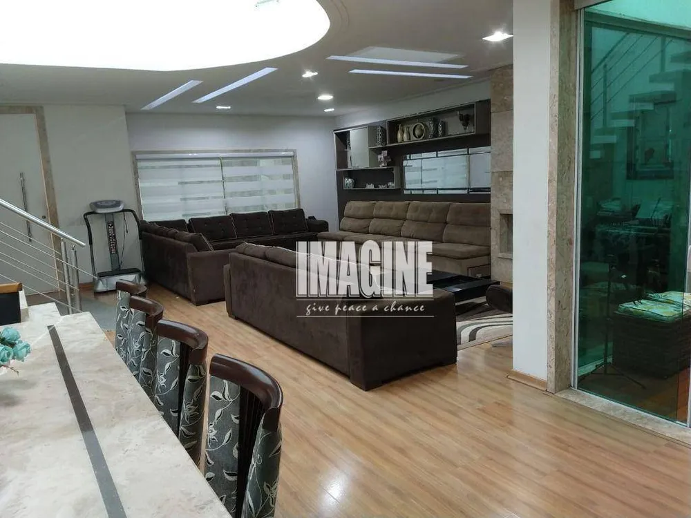 Sobrado, 3 quartos, 350 m² - Foto 3