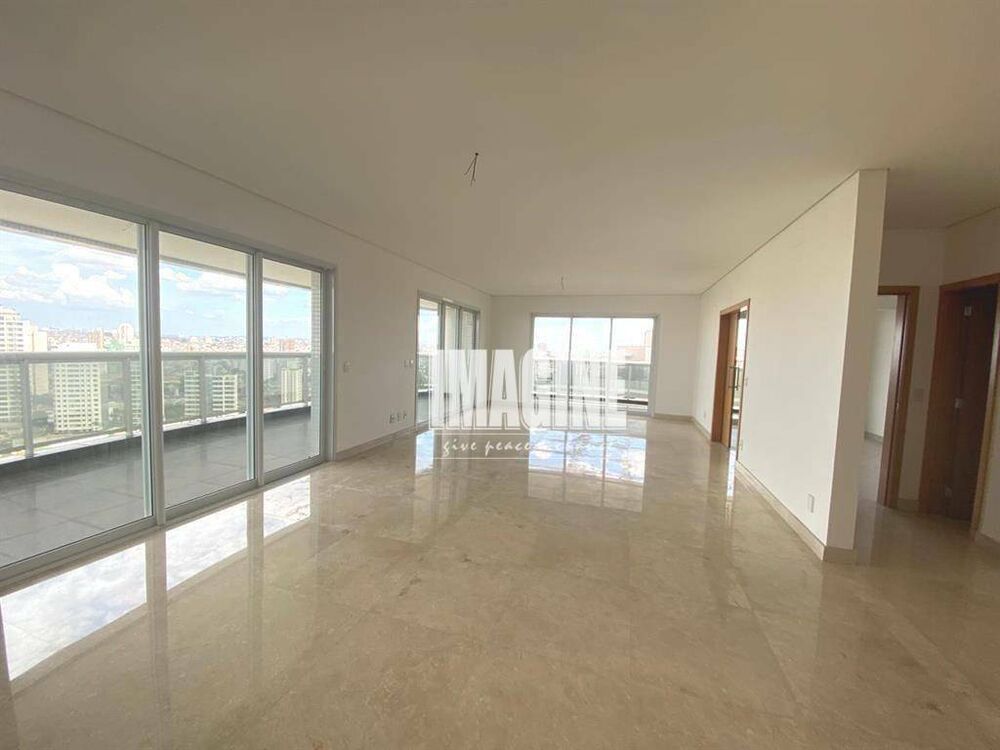 Apartamento, 4 quartos, 335 m² - Foto 1