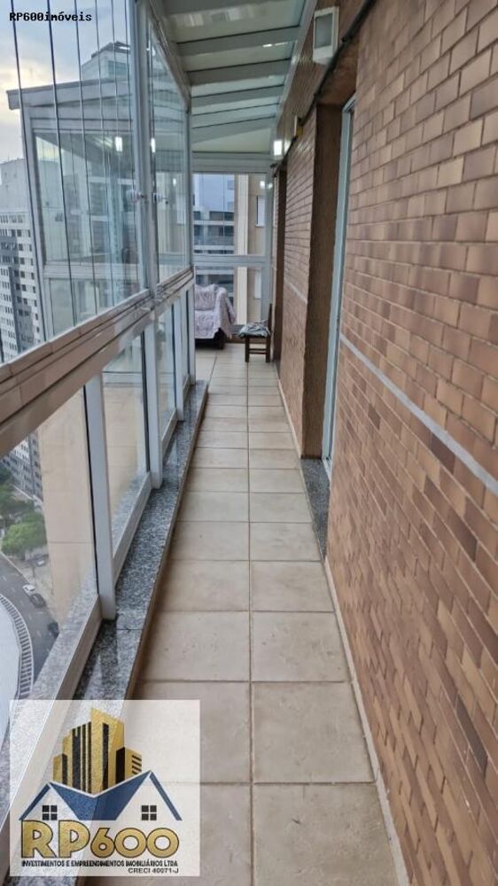 Apartamento, 3 quartos, 127 m² - Foto 2