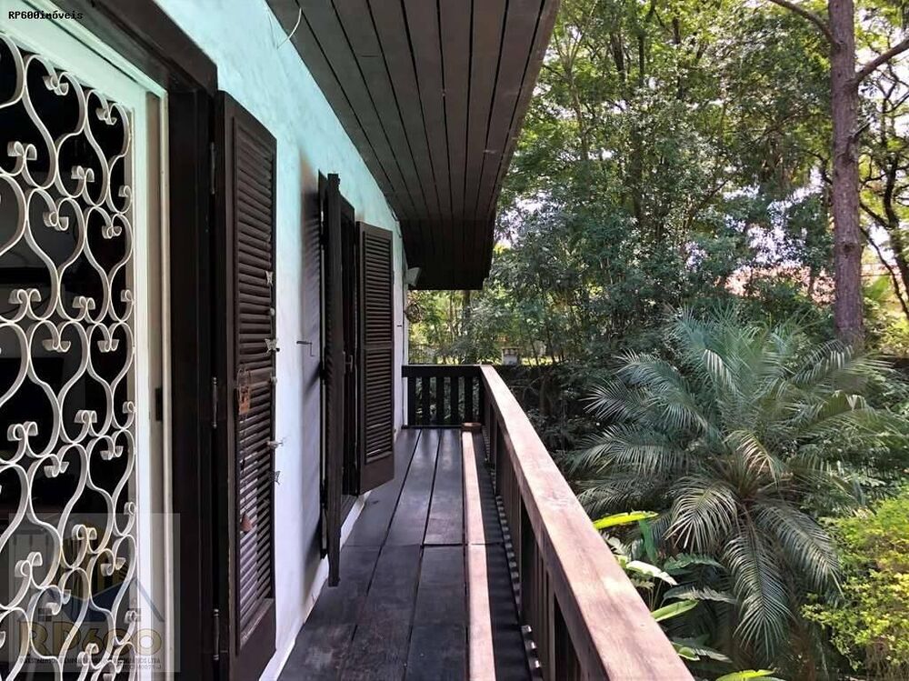 Casa de Condomínio para alugar com 3 quartos, 2385m² - Foto 4