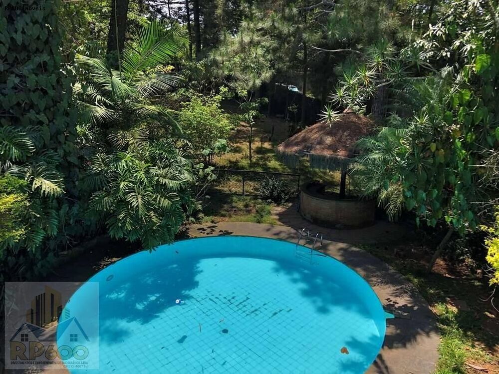 Casa de Condomínio para alugar com 3 quartos, 2385m² - Foto 1