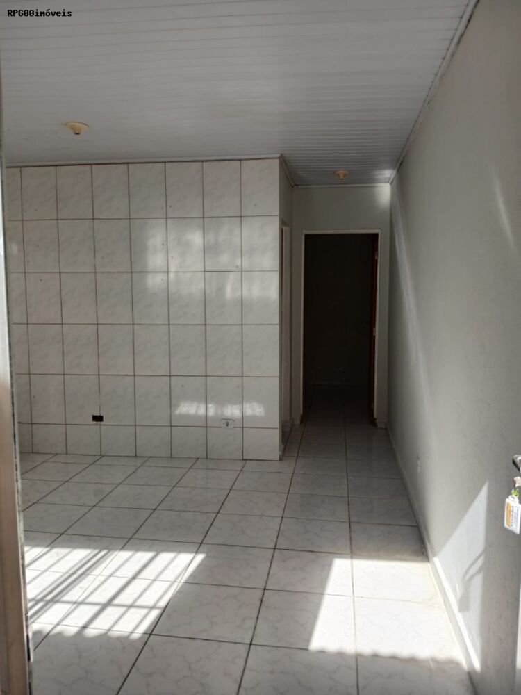 Casa para alugar com 1 quarto, 35m² - Foto 6