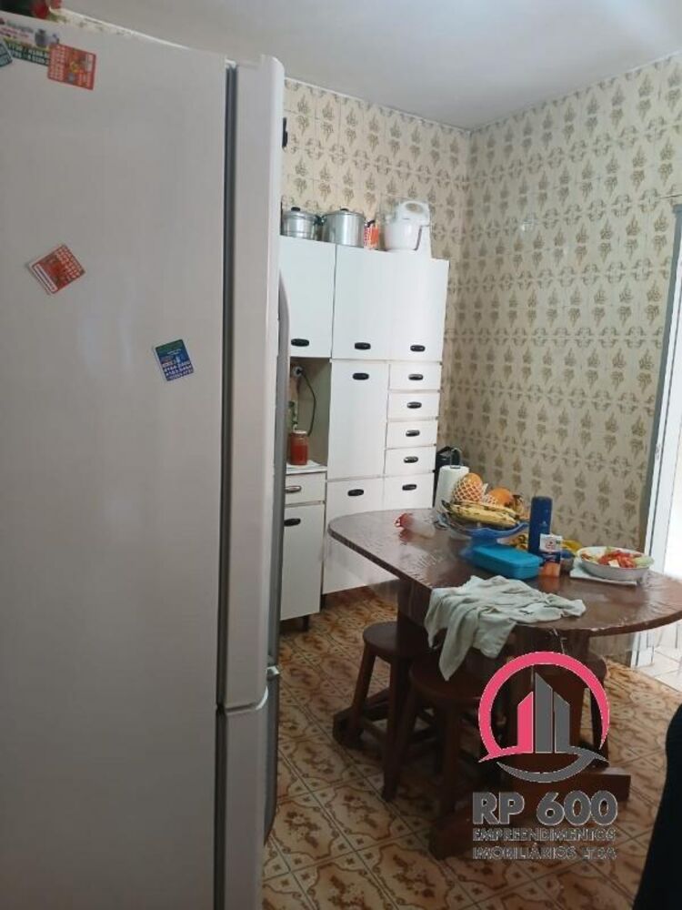 Sobrado à venda com 3 quartos, 400m² - Foto 12