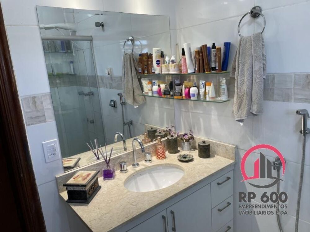 Sobrado, 3 quartos, 460 m² - Foto 1