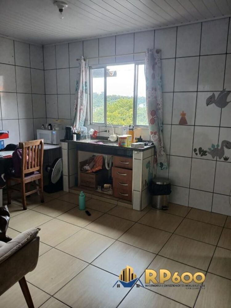 Sobrado à venda com 3 quartos, 218m² - Foto 4