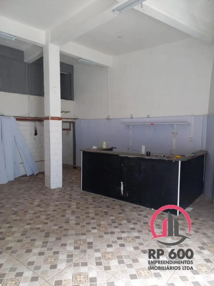 Casa, 7 quartos, 240 m² - Foto 9