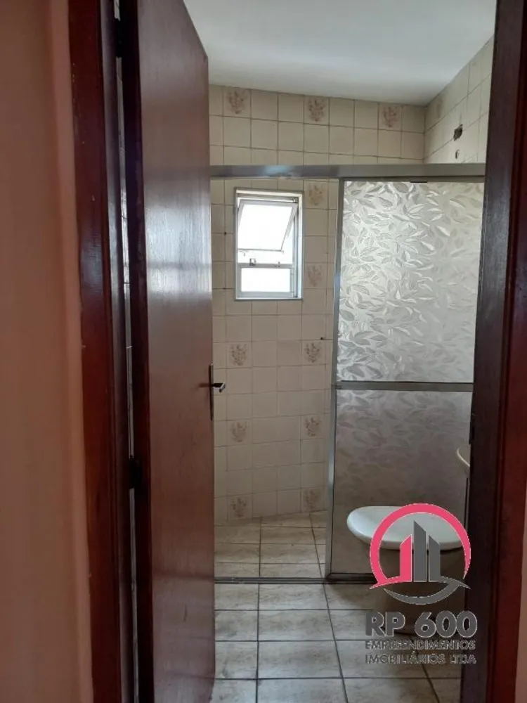 Casa, 7 quartos, 240 m² - Foto 24