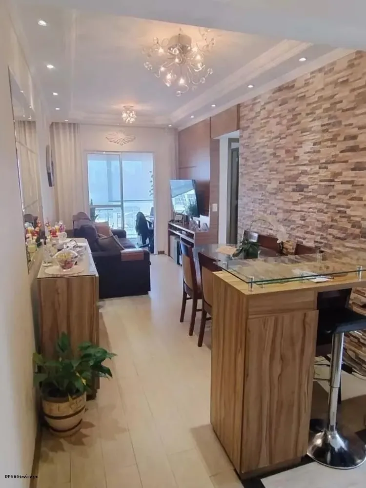 Apartamento, 2 quartos, 70 m² - Foto 2
