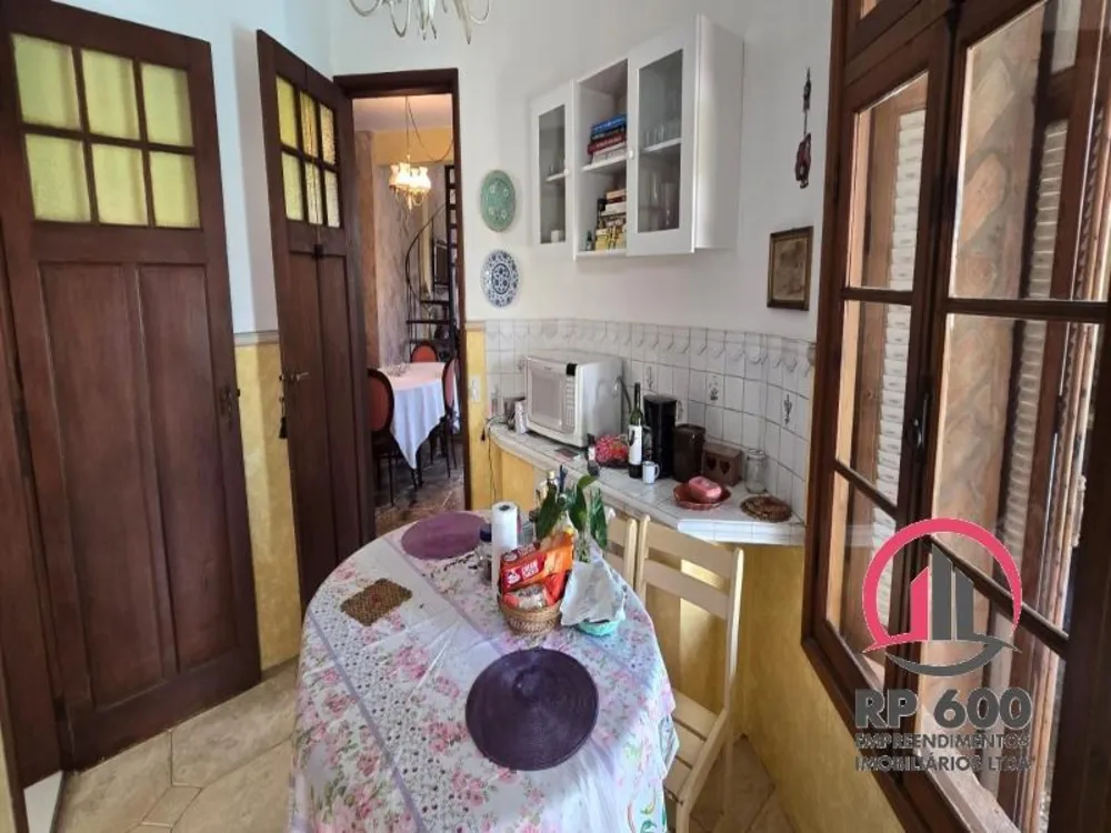 Sobrado, 4 quartos, 307 m² - Foto 14
