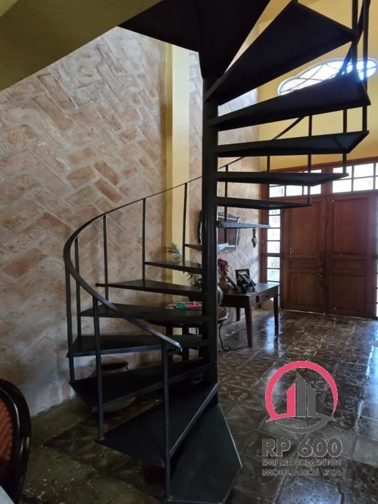 Sobrado, 4 quartos, 307 m² - Foto 2