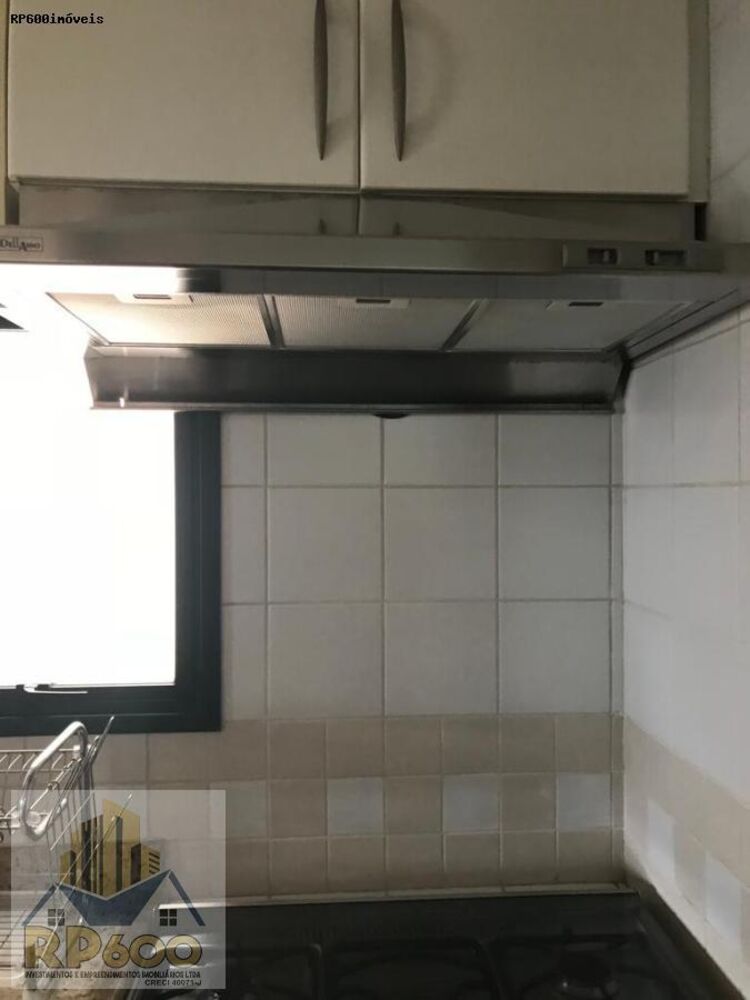Apartamento para alugar com 3 quartos, 98m² - Foto 5