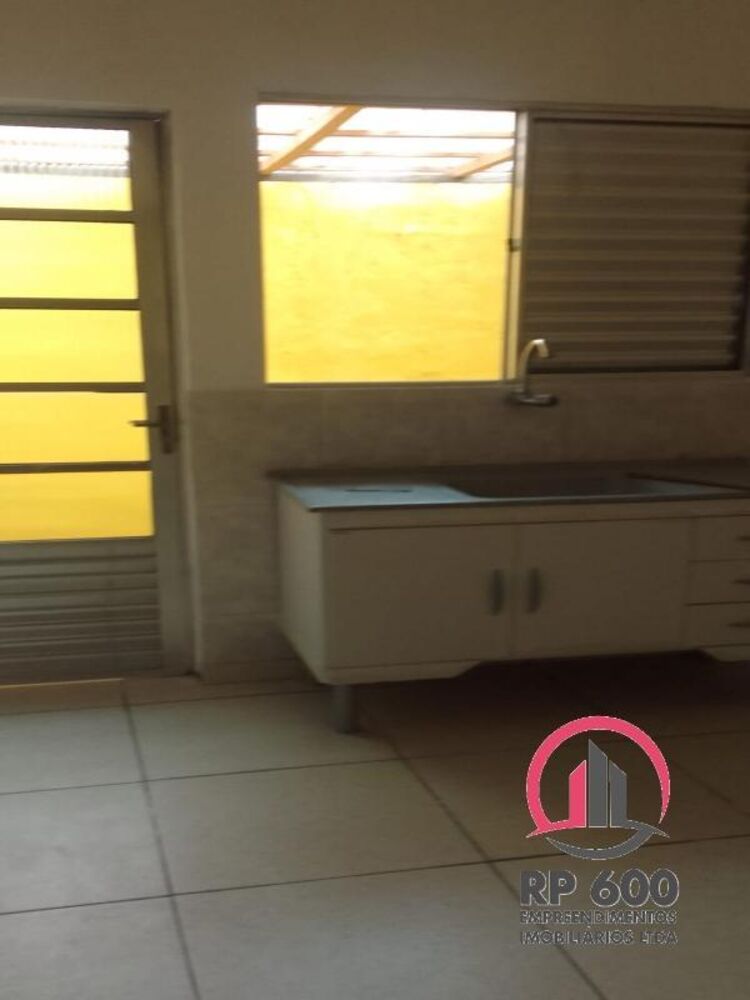 Sobrado à venda com 2 quartos, 138m² - Foto 5