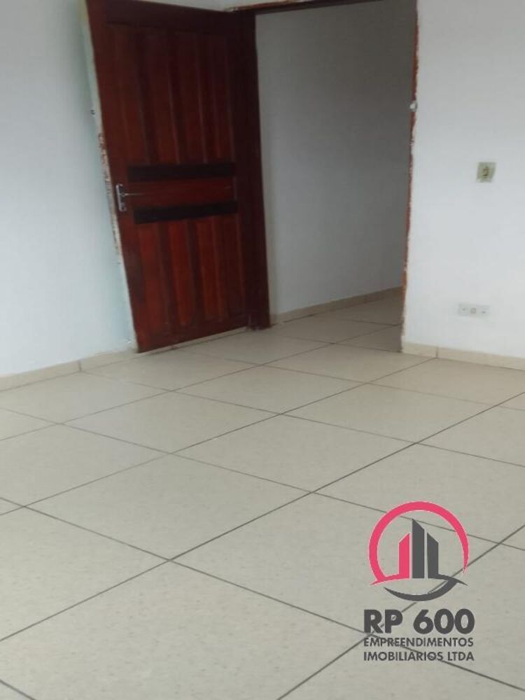 Sobrado à venda com 2 quartos, 138m² - Foto 3