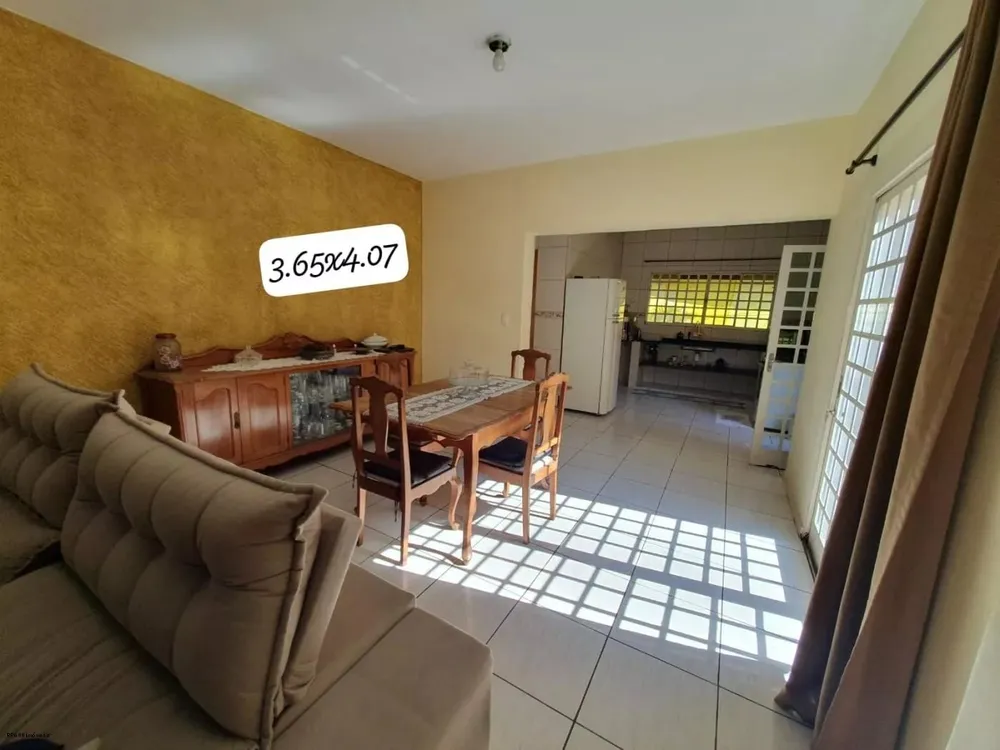 Casa, 3 quartos, 131 m² - Foto 2