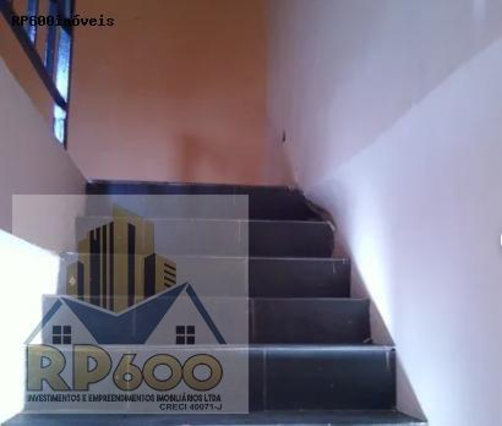 Casa, 3 quartos, 245 m² - Foto 3