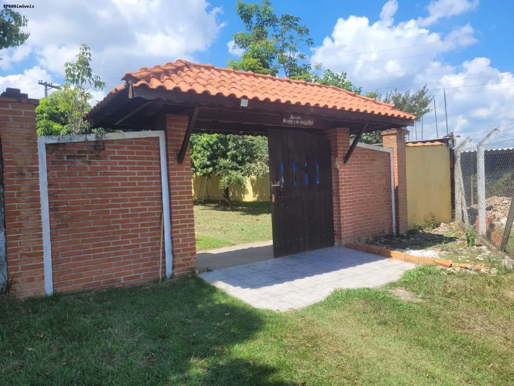 Chácara, 5 quartos, 2200 m² - Foto 1