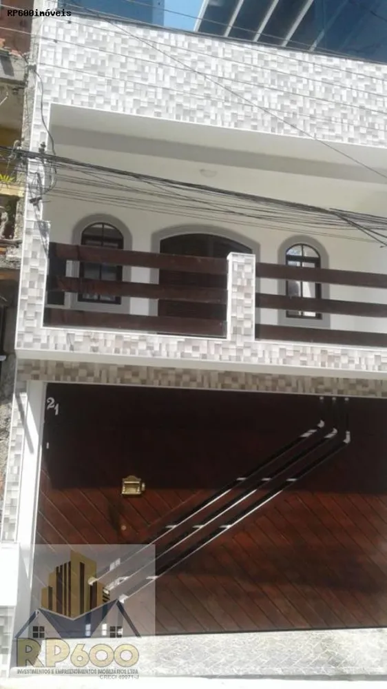Casa, 2 quartos, 225 m² - Foto 1