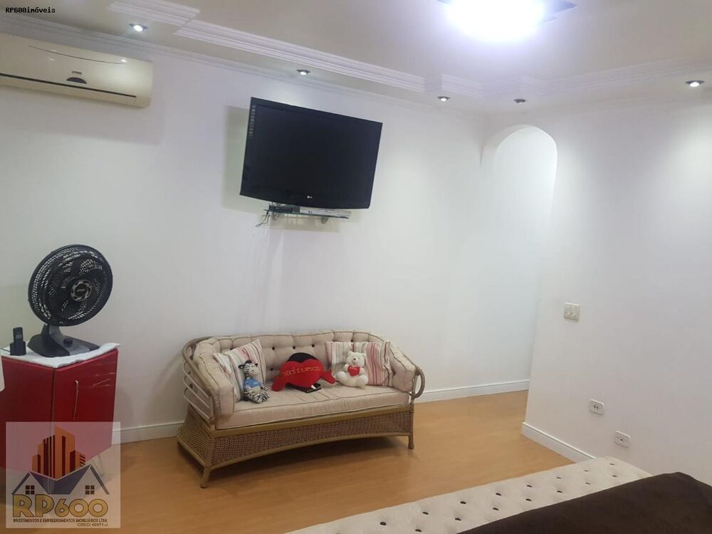 Casa, 2 quartos, 225 m² - Foto 10