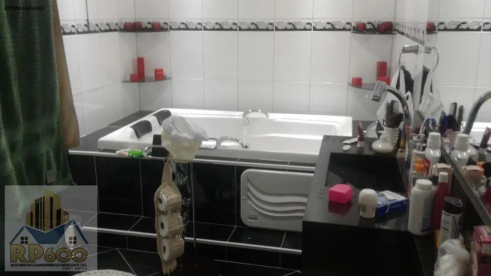 Casa, 2 quartos, 225 m² - Foto 14