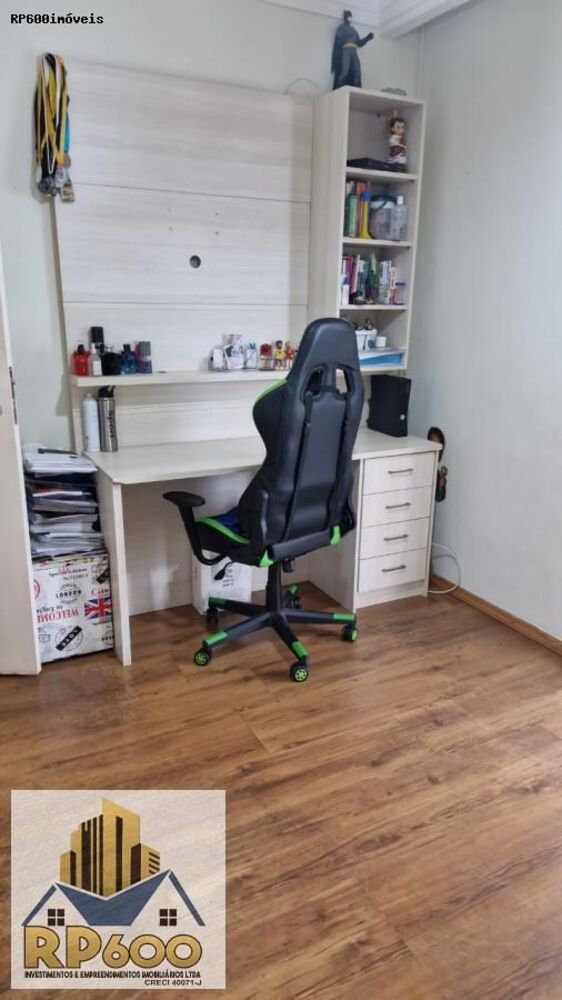 Apartamento para alugar com 3 quartos, 127m² - Foto 2