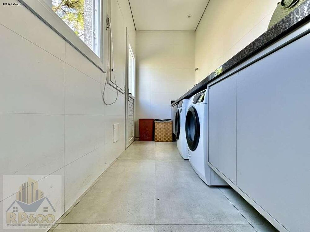 Sobrado, 4 quartos, 345 m² - Foto 15