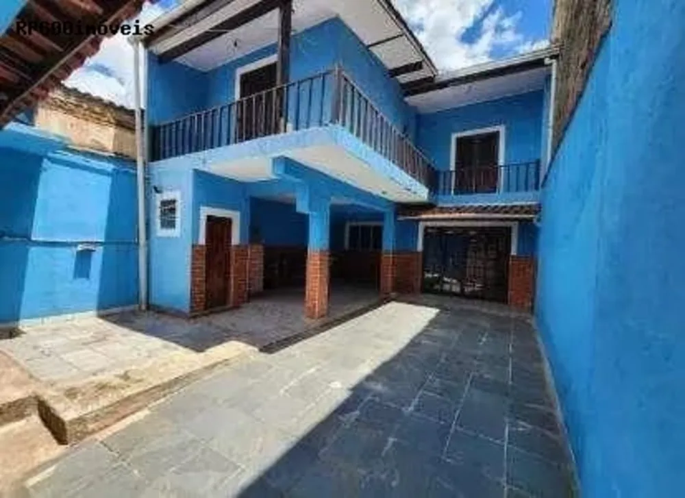 Sobrado, 3 quartos, 200 m² - Foto 1