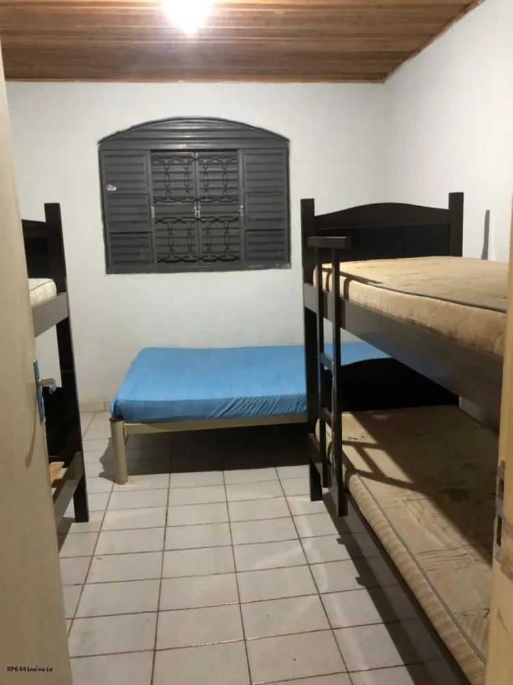Chácara, 2 quartos, 8000 m² - Foto 1