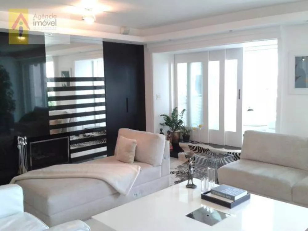 Apartamento, 4 quartos, 249 m² - Foto 2