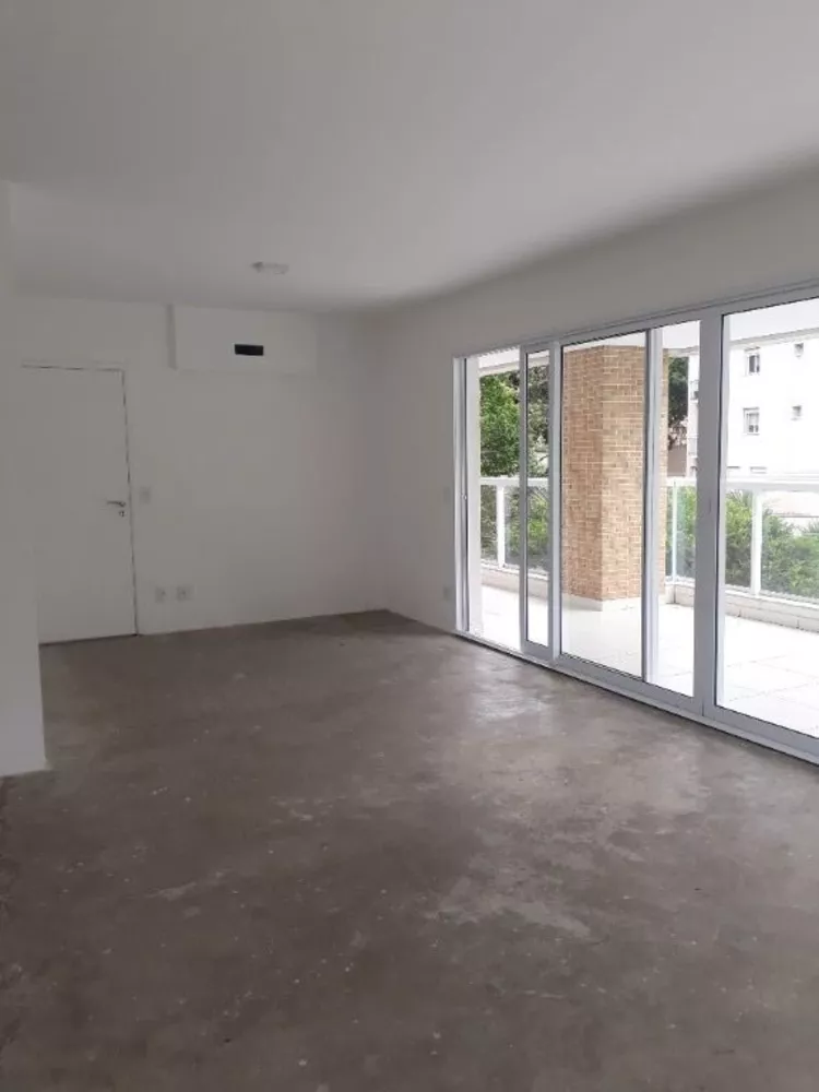 Apartamento, 3 quartos, 217 m² - Foto 2