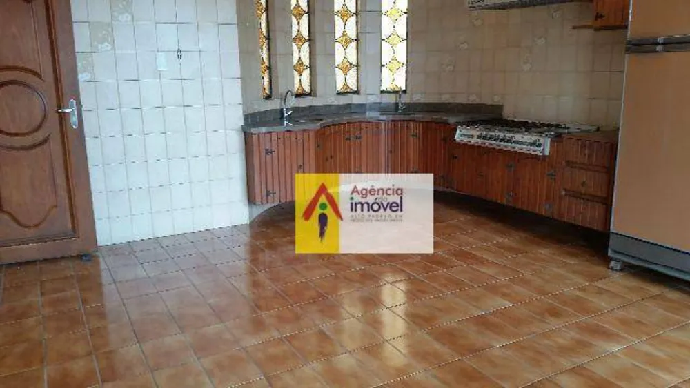 Sobrado, 5 quartos, 500 m² - Foto 3