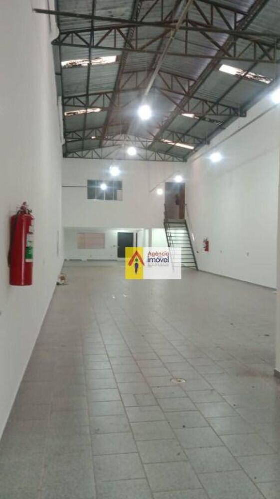 Depósito-Galpão, 490 m² - Foto 1