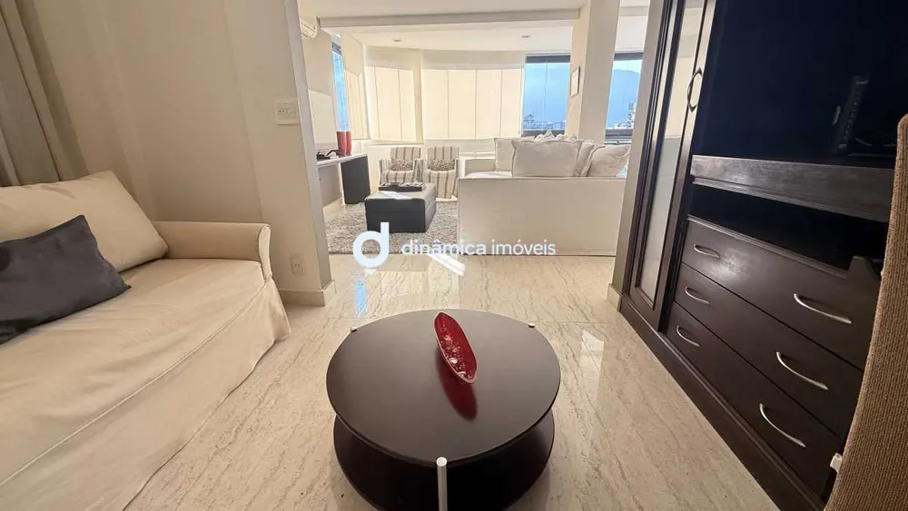Cobertura, 4 quartos, 208 m² - Foto 17