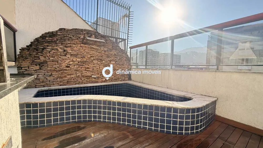 Cobertura, 4 quartos, 208 m² - Foto 2