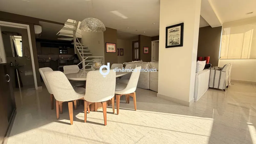 Cobertura, 4 quartos, 208 m² - Foto 3