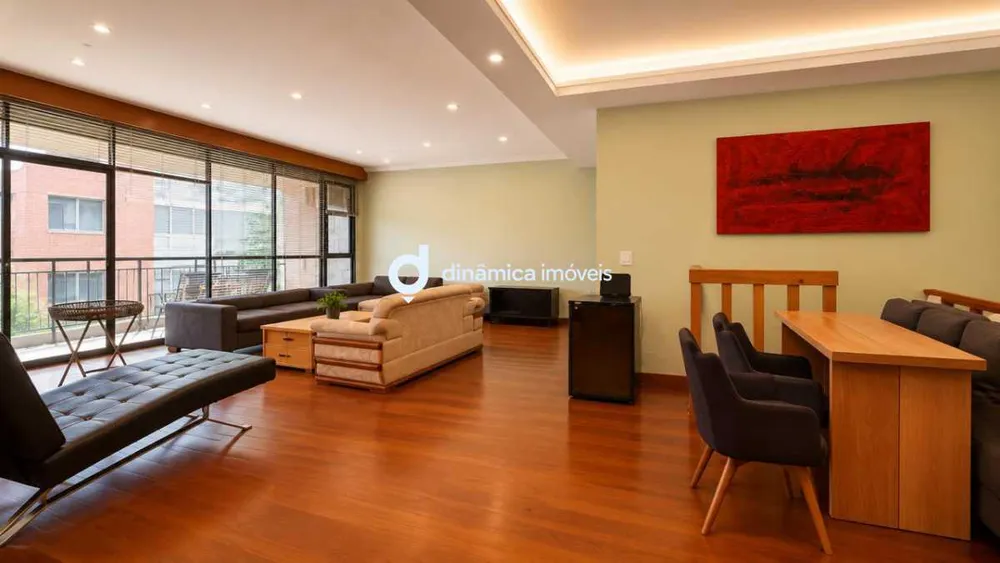 Apartamento, 4 quartos, 246 m² - Foto 1
