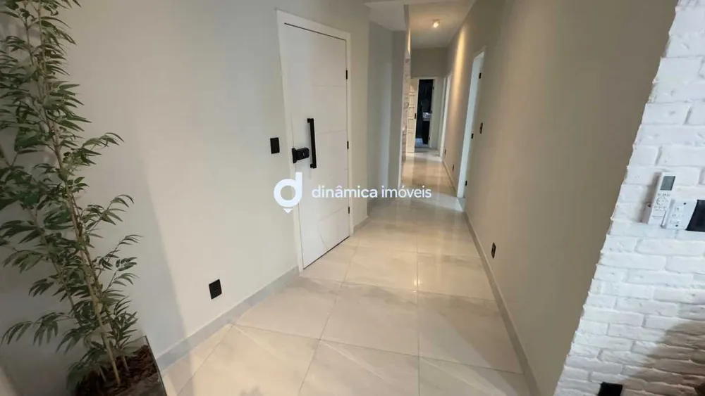Apartamento, 3 quartos, 135 m² - Foto 2