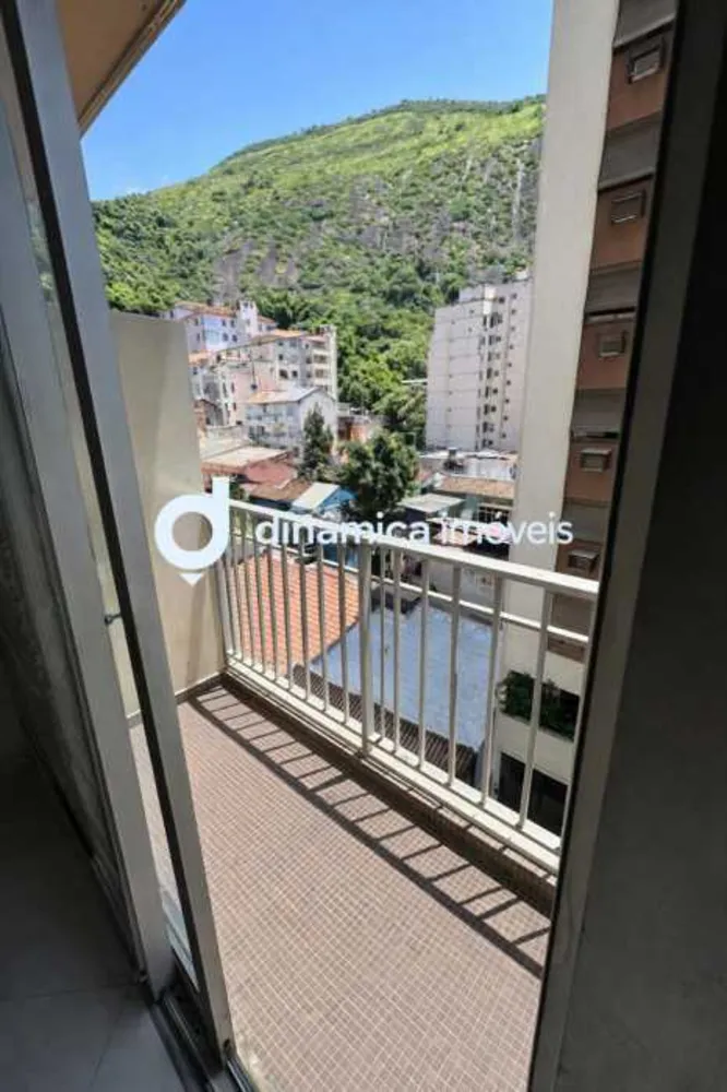 Apartamento, 3 quartos, 100 m² - Foto 2