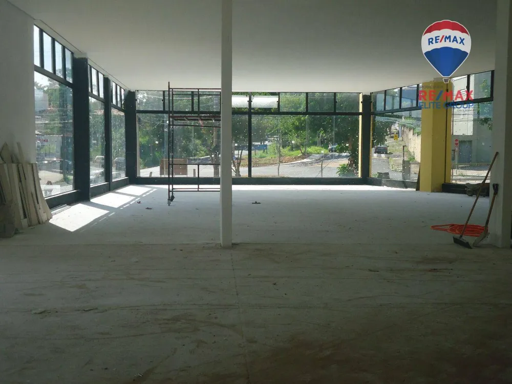 Loja-Salão, 1200 m² - Foto 1