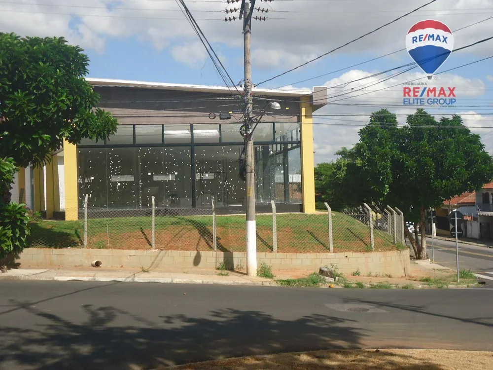 Loja-Salão, 1200 m² - Foto 2