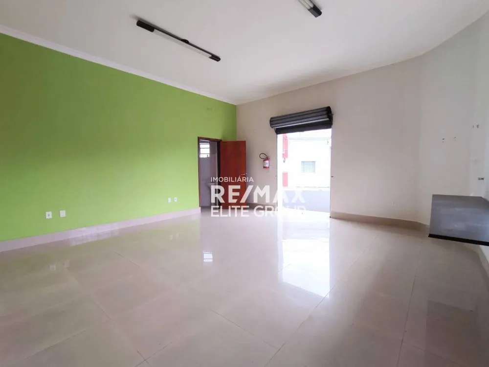 Loja-Salão, 50 m² - Foto 1