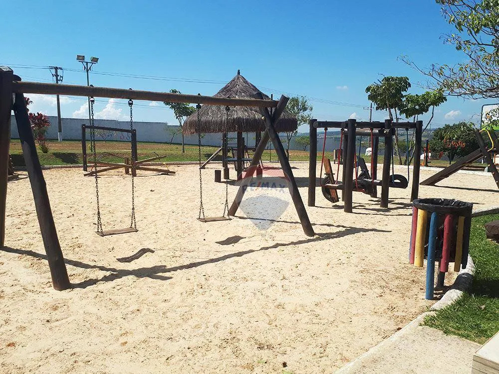 Loteamento e Condomínio, 1500 m² - Foto 2