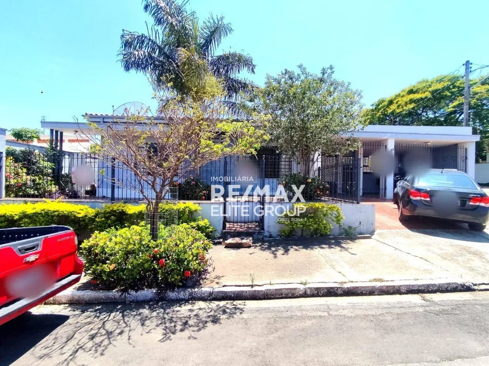 Casa, 4 quartos, 229 m² - Foto 3