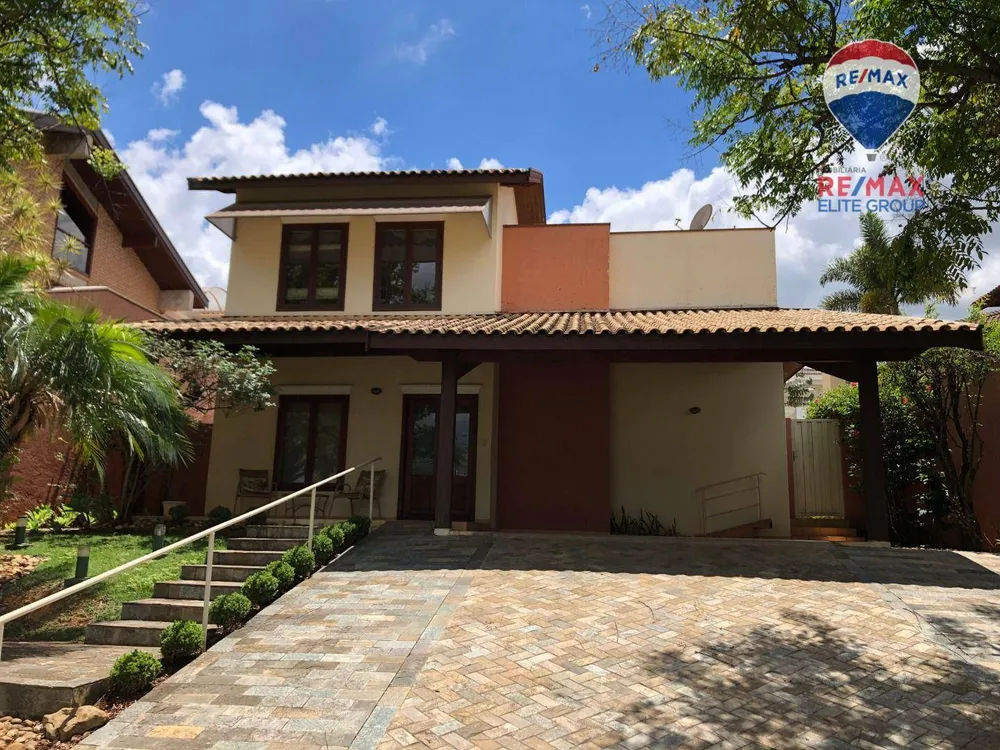 Casa de Condomínio, 4 quartos - Foto 1