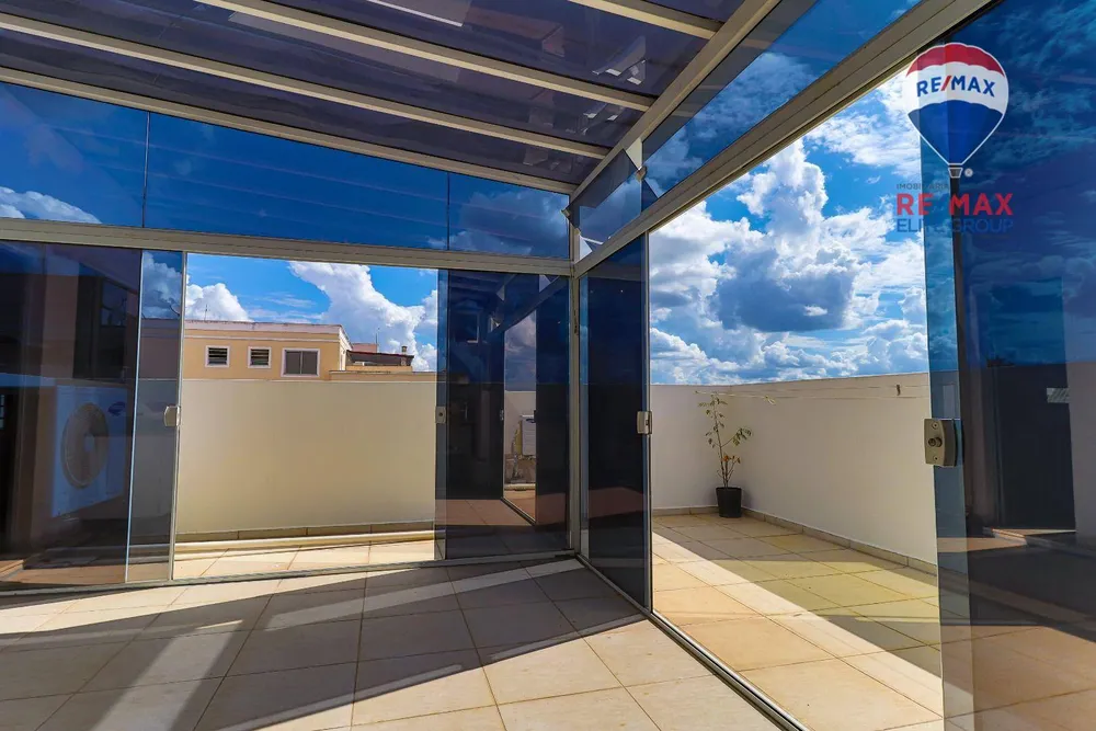Apartamento, 3 quartos, 120 m² - Foto 1