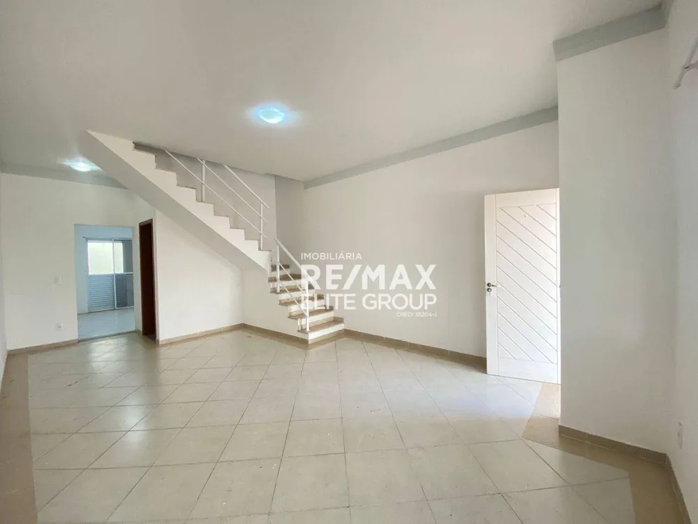 Casa, 3 quartos, 122 m² - Foto 2