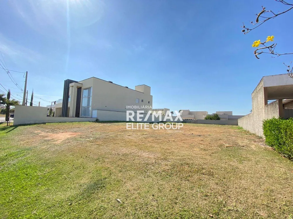 Loteamento e Condomínio, 1197 m² - Foto 2