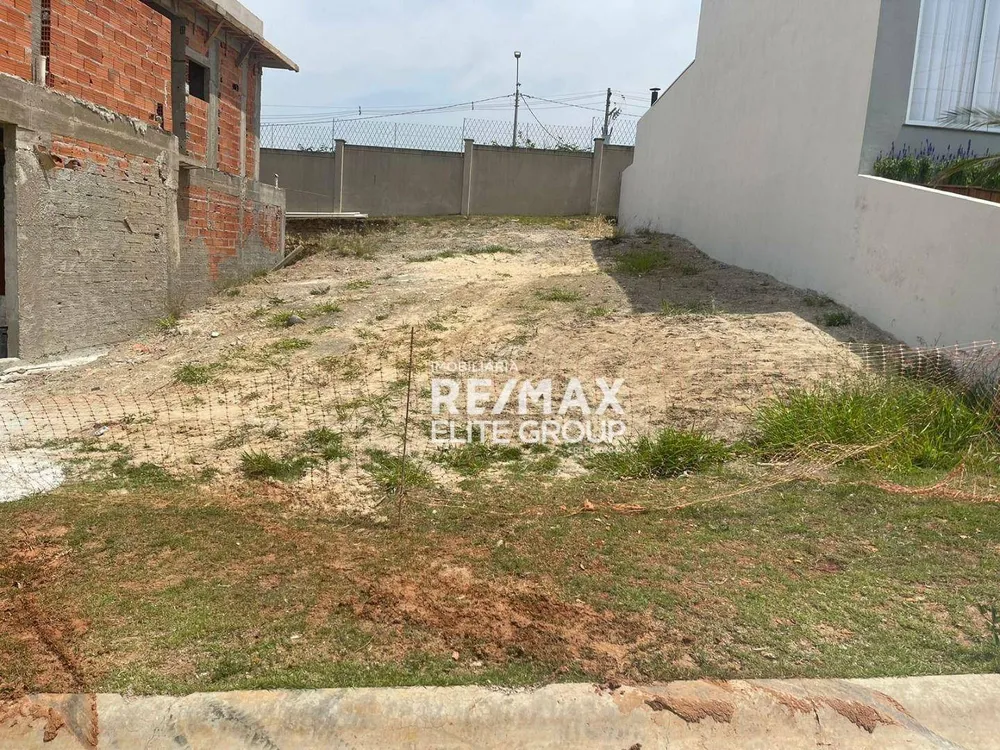 Loteamento e Condomínio, 250 m² - Foto 1
